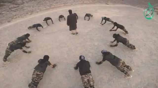 ईरान का आरोप है कि पाकिस्तान अपनी जमीन का इस्तेमाल इस संगठन को ट्रेनिंग करने के लिए करने दे रहा है. 