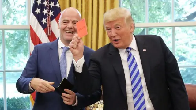 Gianni Infantino y Donald Trump
