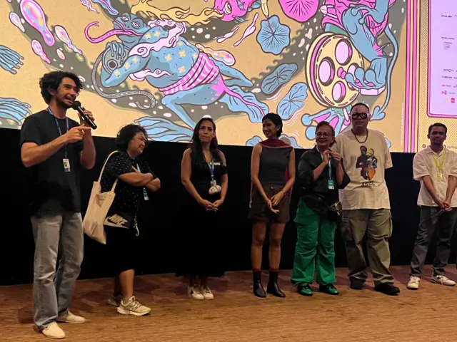 Reza Rahadian dan para pemain film Pangku dalam sesi tanya jawab dengan penonton JAFF 2025