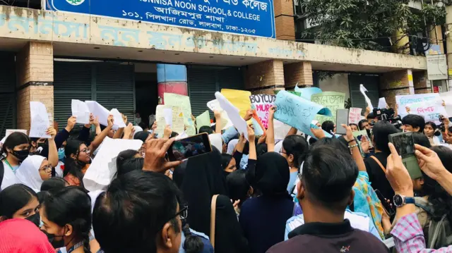 গত এক বছরে সারা দেশে অন্তত: ১৪২জন নারী যৌন নির্যাতনের শিকার হয়েছে: আইন ও সালিশ কেন্দ্র