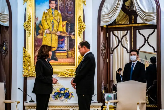 ဗိုလ်ချုပ်ကြီးဟောင်း ပရာယွတ်က နေပြည်တော်ကို ဖျောင်းဖျနိုင်မလား﻿