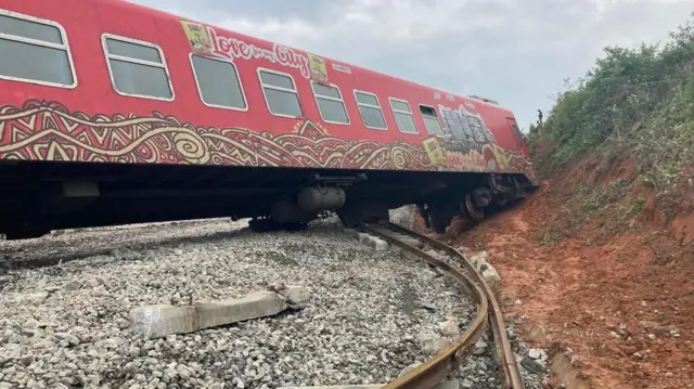 Hotunan hatsarin jirgin ƙasa