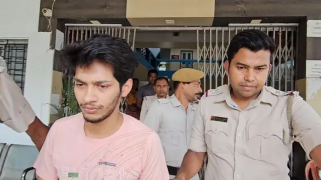 খুনের পেছনে ২১ বছরের অভিযুক্তের কী উদ্দেশ্য ছিল খতিয়ে দেখছে পুলিশ