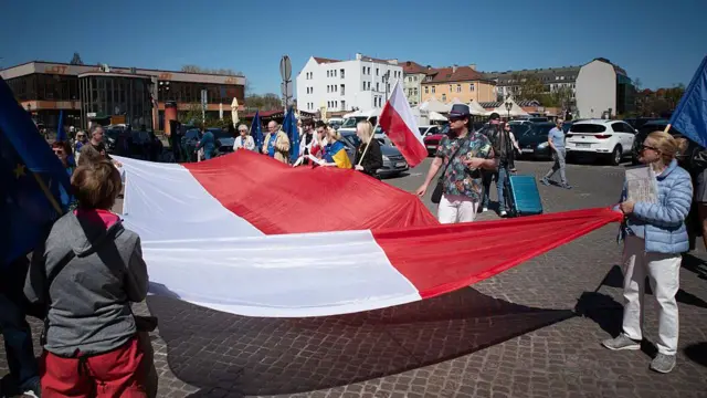 Участники шествия в годовщину вступления Польши в ЕС в Гданьске, 1 мая 2026 года