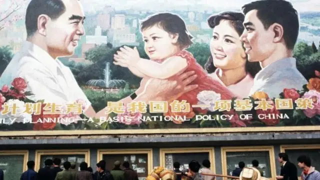 kudhibiti idadi ya watu ilikuwa sera ya msingi ya kitaifa ya China.