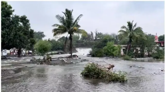 બીબીસી ગુજરાતી ભારત મુંબઈ વરસાદ ચોમાસું ઇંગ્લેન્ડ લીવરપૂલ ન્યૂઝ અપડેટ