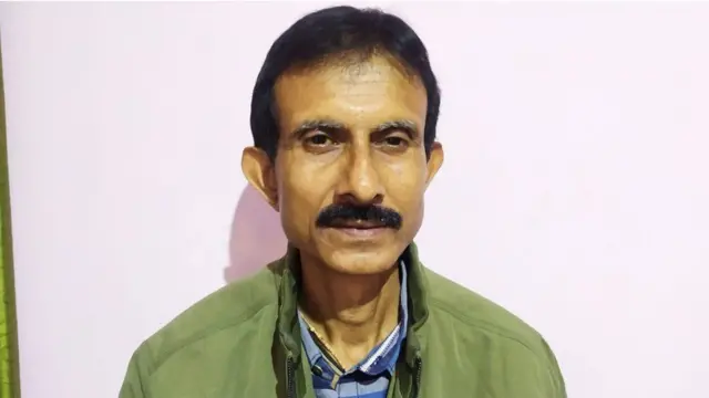 దేబోజీత్ సోదరుడు దేబాసిస్ బిశ్వాస్