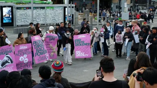 Unjuk rasa warga negara Indonesia bertajuk People Taking Back Power di Federation Square atau Fed Square, Melbourne, Australia, 2 September 2025