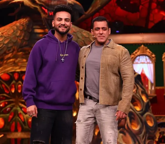 ایلویش یادیو