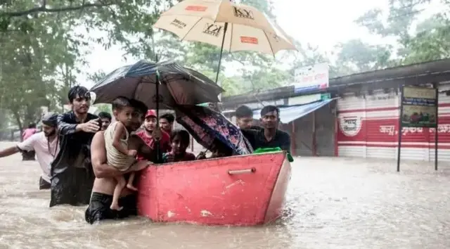 बांग्लादेश बाढ़