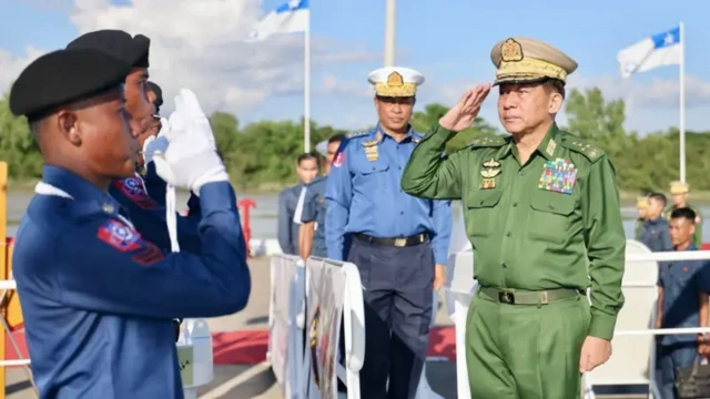 ဗိုလ်ချုပ်မှူးကြီး မင်းအောင်လှိုင်