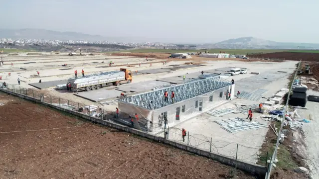 Adıyaman'da inşa edilen bir konteyner kent 