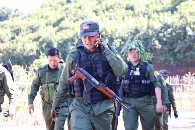 ပယ်ဆောက်ချိန်ရဲ့သား ပယ်ရင်ချန် 