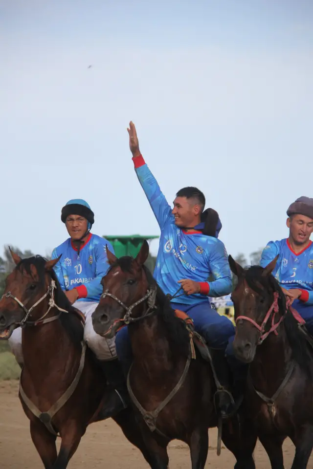 "Ынтымак" командасынын оюнчулары. Ысык-Көл