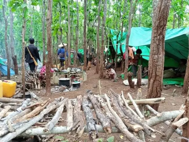 ကရင်နီဒေသမှာ စစ်ရှောင် ၂ သိန်း ၇ သောင်းအထိရှိလာ 