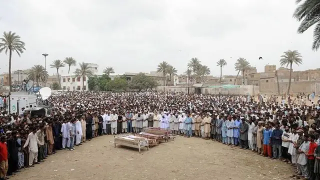 ल्यारी में रहमान डकैत की छवि कई लोगों के ज़ेहन में 'रॉबिनहुड' जैसी थी (फ़ाइल फ़ोटो)