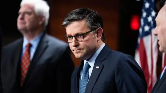 స్పీకర్ మైక్ జాన్సన్