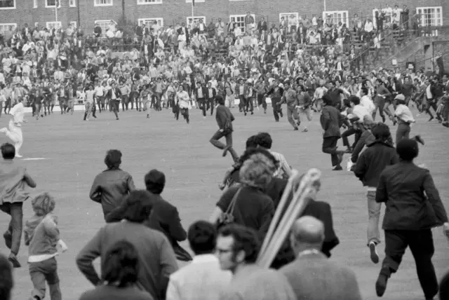 ਭਾਰਤੀ ਪ੍ਰਸ਼ੰਸਕ