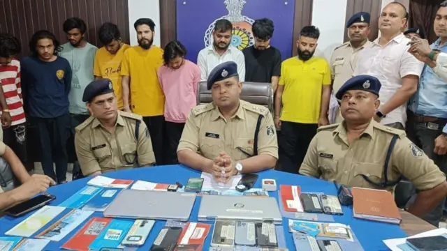 ఈడీ దాడులు