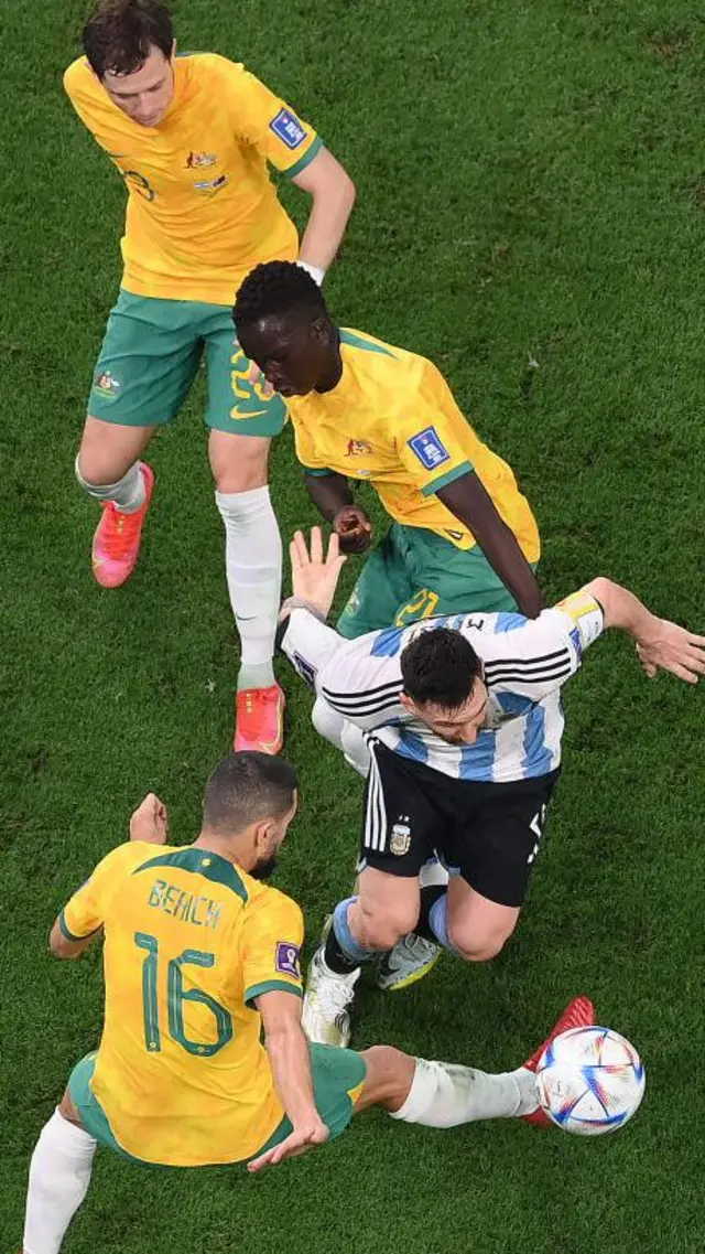 অস্ট্রেলিয়ার বিপক্ষে মেসির ৯০ শতাংশ পাসই সফল হয়েছে