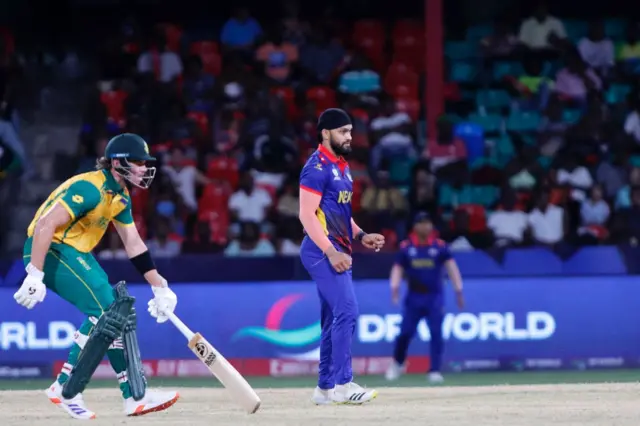 क्रिकेट 