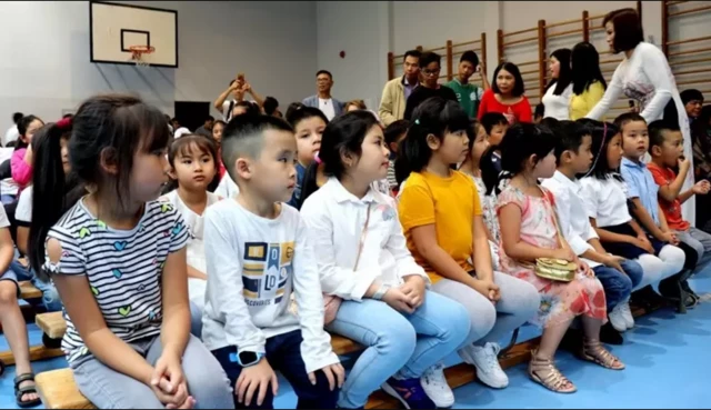 Trẻ em gốc Việt ở Ba Lan