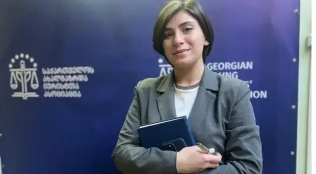 تامار اونیانی از نحوه برخورد دولت با اعتراضات به شدت انتقاد می‌کند