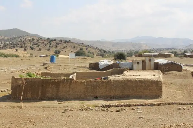 
خوست کې یوه کلیواله سیمه (د ارشیف انځور)
