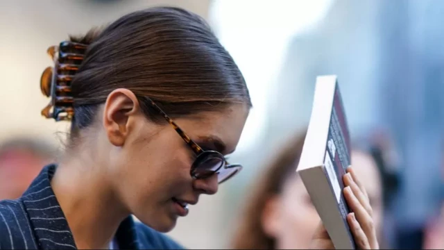 Une pince à griffes en écaille