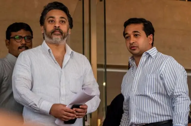 निलेश राणे आणि नितेश राणे
