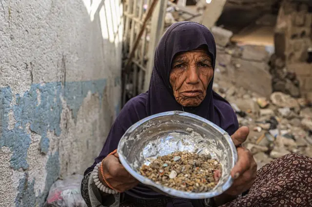 कुपोषणाचा बालकांवर आणि लहान मुलांवर काय परिणाम होतो?