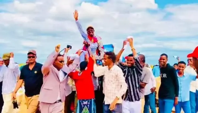 Baardheere oo lagu soo dhaweeyay