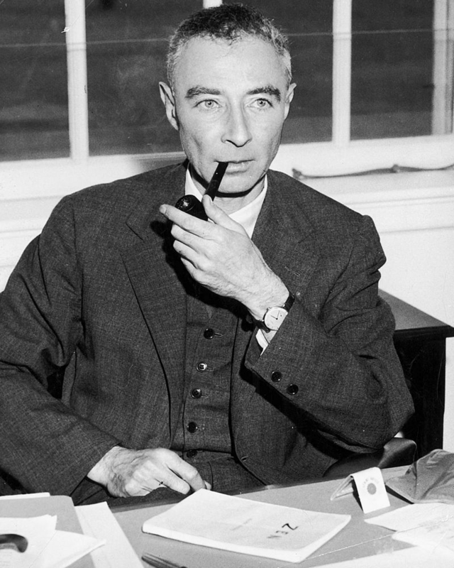 Oppenheimer : Qui était Robert Oppenheimer, Le Père Repenti De La Bombe ...