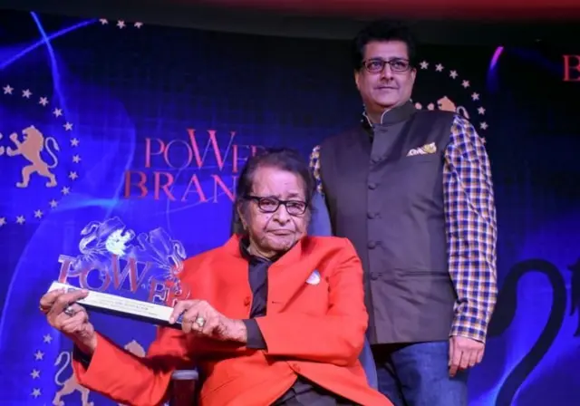 બીબીસી ગુજરાતી મનોજકુમાર દિલીપકુમાર સિનેમા બોલીવૂડ ફિલ્મો શહીદ ઉપકાર ઝીનત અમાન અમિતાભ બચ્ચન પાકિસ્તાન ભારત