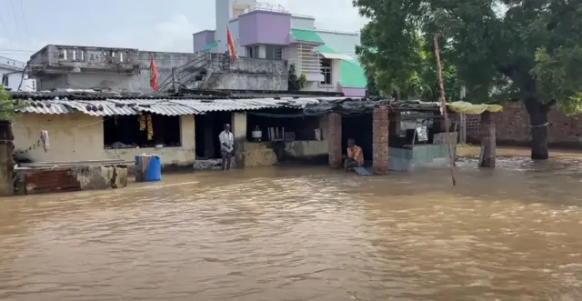 ગુજરાત, ખેડા, પૂર, બીબીસી ગુજરાતી 