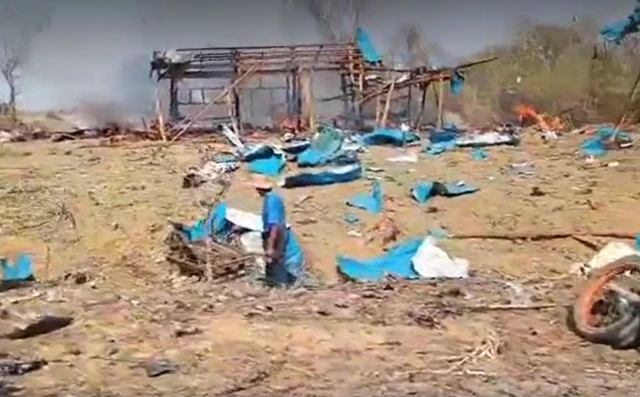 ကန့်ဘလူမြို့နယ်ထဲက ပဇီကြီးကျေးရွာကို လေကြောင်းတိုက်ခိုက်မှုလုပ်ခဲ့တယ်လို့ စစ်ကောင်စီကဝန်ခံ