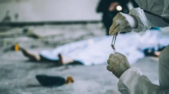 মরদেহের ফরেনসিক তদন্তের প্রতীকী ছবি