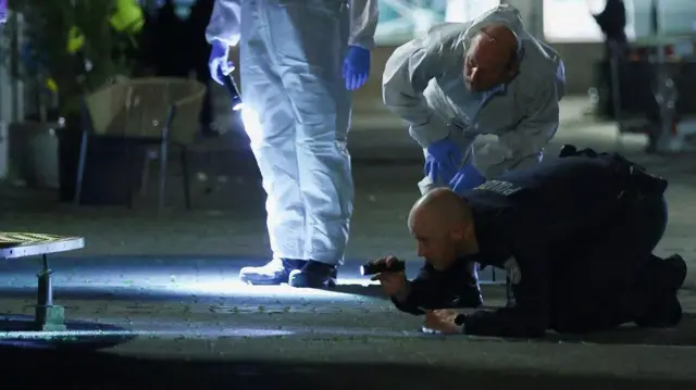 ज़ोलिंगन अपने इस्पात उद्योग के लिए जाना जाता है