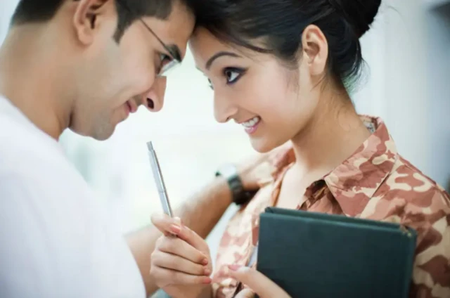 ਆਫ਼ਿਸ 'ਚ ਅਫ਼ੇਅਰ