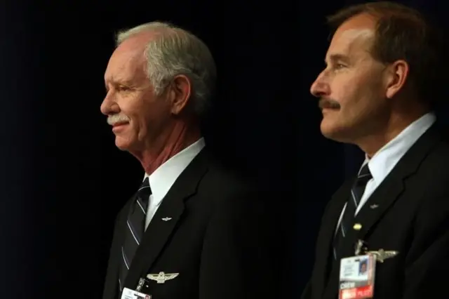 કૅપ્ટન સલી, બીબીસી, ગુજરાતી