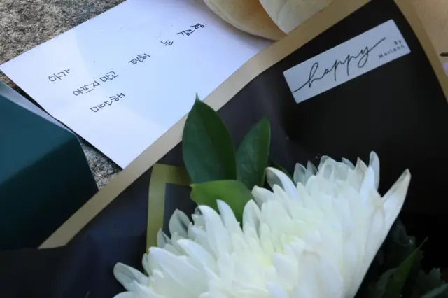  ဆရာမသတ်လို့ ကျောင်းသူ သေဆုံးမှုအတွက် ပူဆွေးခဲ့ကြ 