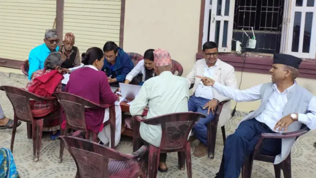 गुल्मीको छत्रकोट गाउँपालिकाले चलाएको 'घुम्ती शिविर'