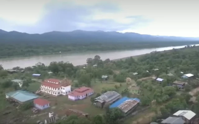 ရွာကြီးကနေ မြို့သစ်ဖြစ်လာတဲ့ ရွှေပြည်အေးဟာ နေရာ အချက်အချာကျတာကြောင့် စစ်တပ်အတွက်ထောက်ပံ့ပို့ဆောင်ရေးမှာ အဓိကကျတဲ့ လမ်းကြောင်းဖြစ်နေတာလို့ ဆိုပါတယ်။