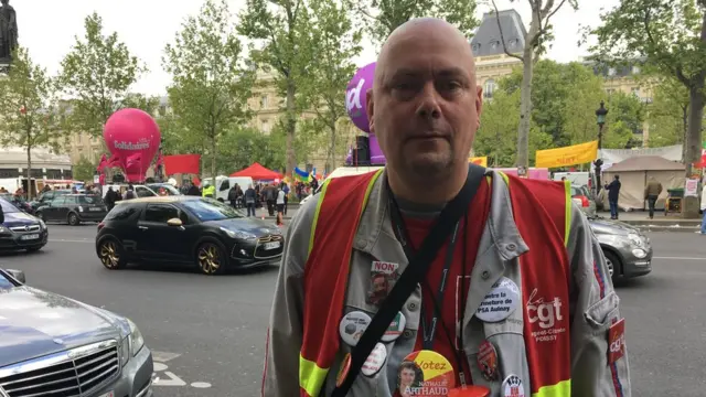 Otomotiv sektöründe çalışan Claude