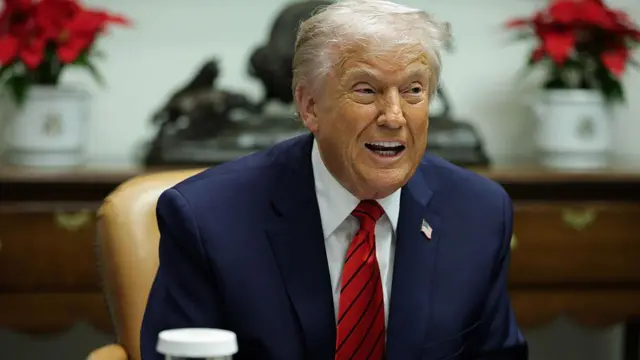 अमेरिकी राष्ट्रपति डोनाल्ड ट्रंप का मानना है कि ईरान 12 दिन की जंग के बाद पहले से कमज़ोर है