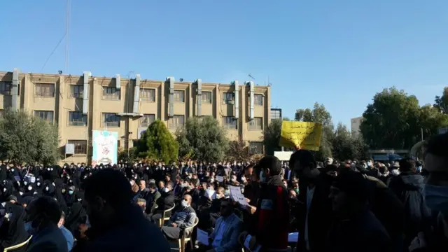 تجمع معلمان در قم