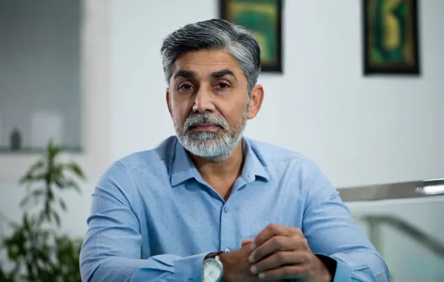 सॉल्ट अँड पेपर लूक 