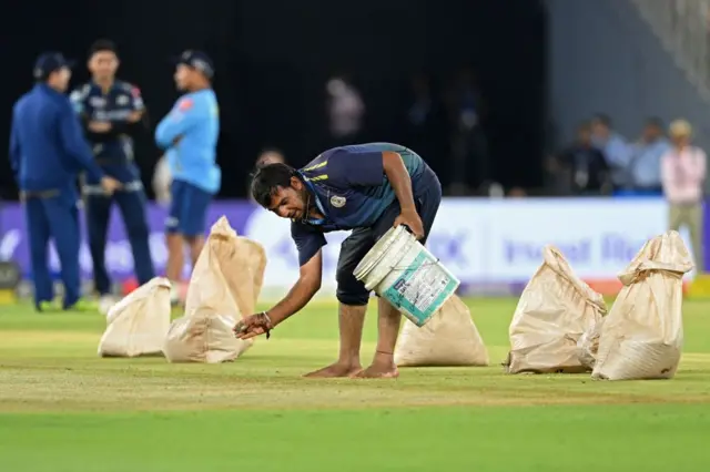 சேப்பாக்கம்