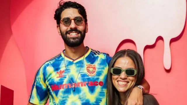 યેઝેન અલાની અને પત્ની સારાહ હમૌદા, ચોકલેટ, દુબઈ ચોકલેટ, સ્વાદ, ક્રેઝ, ટ્રૅન્ડ, દુબઈ, બીબીસી ગુજરાતી