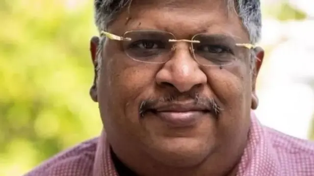 ஆனந்த் ஸ்ரீநிவாசன்